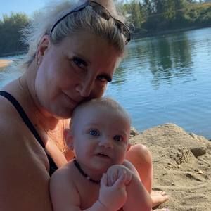 Meet your Posher, Mary